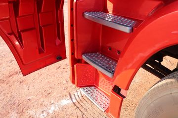 �ൺ��� JH6�ؿ� ������Ϸ��� 550���� 6X4 AMT�Զ���ǣ����(CA4259P25K2T1E5A80)ͼƬ