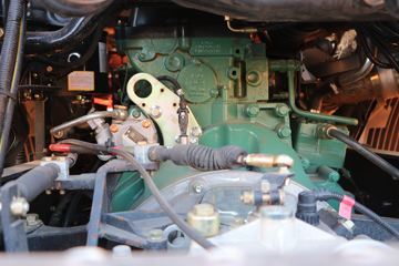 �ൺ��� JH6�ؿ� ������Ϸ��� 550���� 6X4 AMT�Զ���ǣ����(CA4259P25K2T1E5A80)ͼƬ