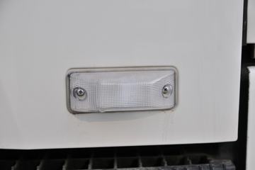 һ������ ��Ź�ʨ 120���� 4X2 ���ϳ�ͼƬ