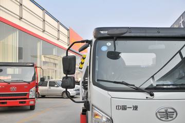 һ������ ��Ź�ʨ 120���� 4X2 ���ϳ�ͼƬ