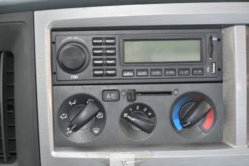 һ������ ��Ź�ʨ 120���� 4X2 ���ϳ�ͼƬ