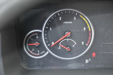 һ������ ��Ź�ʨ 120���� 4X2 ���ϳ�ͼƬ