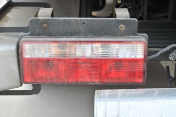 һ������ ��Ź�ʨ 120���� 4X2 ���ϳ�ͼƬ