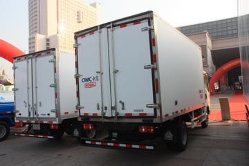 重汽豪沃(HOWO)底盘&nbsp;冷藏车外观图片