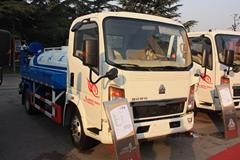 中国重汽 HOWO 88马力 4X2 洒水车(绿叶牌)(ZZ1047C3414B145)