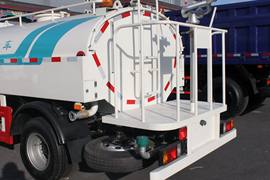 中驰&nbsp;洒水车/喷洒车上装图片