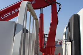 雷萨&nbsp;随车吊上装图片