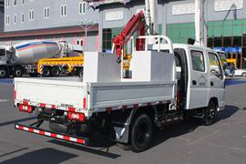 雷萨&nbsp;随车吊外观图片