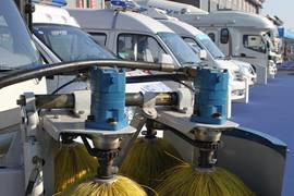 福田欧马可底盘&nbsp;清洗车外观图片