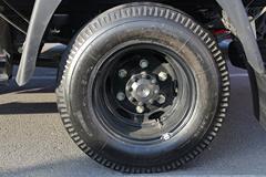 福田 欧马可1系 109马力 3.2米排半厢式轻卡(BJ5031V3BD3-FA)