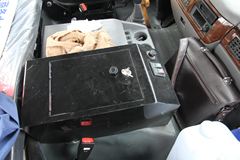 徐工 祺龙K系重卡 430马力 4X2 牵引车(NXG4180D4KA)