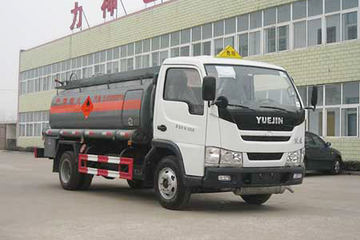 跃进 103马力 4X2 运油车(醒狮牌)(SLS5060GYYN)