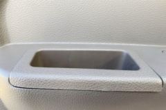 飞碟奥驰 D3系列 130马力 5.76米排半栏板载货车(FD1101P63K5-2)