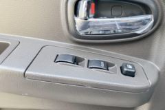 飞碟奥驰 D3系列 129马力 5.2米排半栏板轻卡(FD1141P63K5-1)