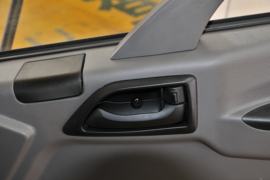 一汽解放轻卡底盘&nbsp;清障车驾驶室图片