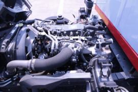 庆铃底盘&nbsp;吸污/吸粪车底盘图片