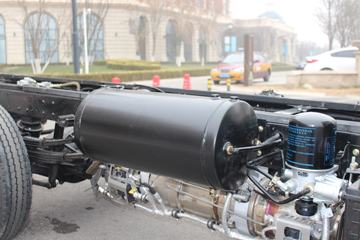 �ɵ���; DX 2.2L 130���� 3.95�׵�������΢��(����)ͼƬ