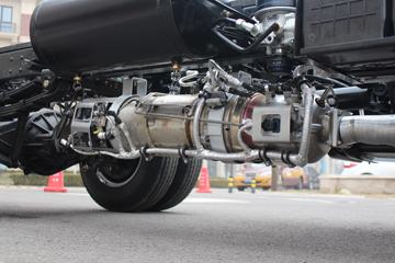 �ɵ���; DX 2.2L 130���� 3.95�׵�������΢��(����)ͼƬ