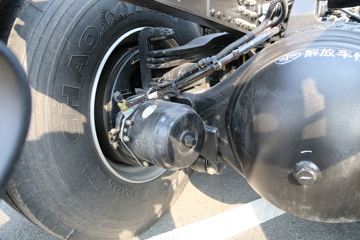 һ����� ��J6P�ؿ� �ʻݰ�2.0������ 440���� 6X4 LNGǣ����(CA4250P66M25T1E6)ͼƬ