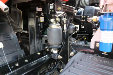 һ����� ��J6P�ؿ� �ʻݰ�2.0������ 440���� 6X4 LNGǣ����(CA4250P66M25T1E6)ͼƬ