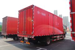 一汽解放 J6L中卡 2020款 领航版 绿通 240马力 4X2 6.8米厢式载货车(CA5180XXYP62K1L4E5)