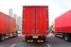 一汽解放 J6L中卡 2020款 领航版 绿通 240马力 4X2 6.8米厢式载货车(CA5180XXYP62K1L4E5)
