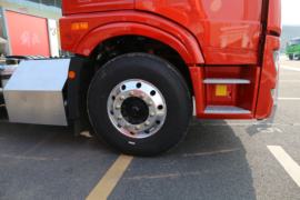 悍V&nbsp;牵引车底盘                                                图片