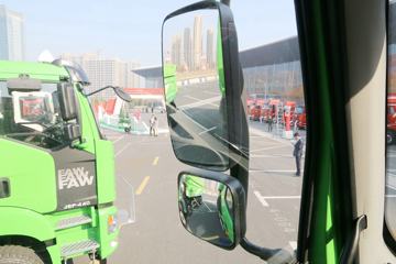 һ����� ��J6P�ؿ� 440���� 6X4 5.6��LNG������ж��(����)(CA3250P66M25L1T1E6)ͼƬ