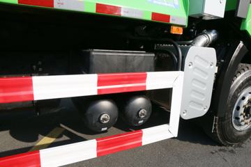 һ����� ��J6P�ؿ� 440���� 6X4 5.6��LNG������ж��(����)(CA3250P66M25L1T1E6)ͼƬ