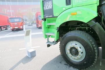 һ����� ��J6P�ؿ� 440���� 6X4 5.6��LNG������ж��(����)(CA3250P66M25L1T1E6)ͼƬ