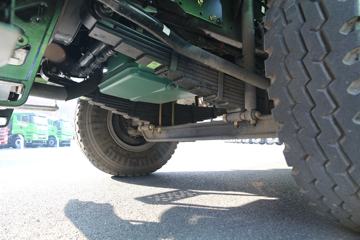 һ����� ��J6P�ؿ� 440���� 6X4 5.6��LNG������ж��(����)(CA3250P66M25L1T1E6)ͼƬ