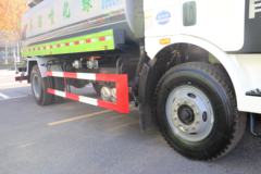 一汽解放 J6L 220马力 4X2 洒水车(程力威牌)(CLW5180GSSC6)