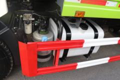 一汽解放 J6L 220马力 4X2 洒水车(程力威牌)(CLW5180GSSC6)