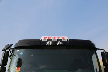 һ J6Pؿ 440 8X4 5.6LNGж()(CA3310P66M25L1T4E6)ͼƬ