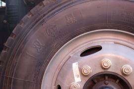 一汽解放底盘&nbsp;垃圾运输车底盘图片