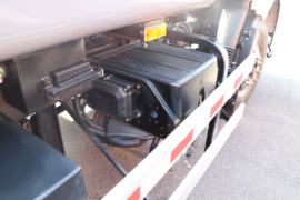 一汽解放底盘&nbsp;垃圾运输车底盘图片