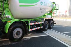 一汽解放 J6L 轻量化版 320马力 8X4 8方混凝土搅拌车(290后桥)(CA5310GJBP62K2T4E5)