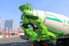 一汽解放 J6L 轻量化版 320马力 8X4 8方混凝土搅拌车(290后桥)(CA5310GJBP62K2T4E5)