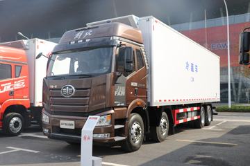 一汽解放 J6P 质惠版 460马力 8X4 冷藏车(CA5320XLCP66K24L7T4E6)