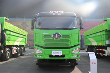 一汽解放 J6P重卡 工程版 360马力 8X4 5.6米自卸车(CA3310P66K2L0T4A1E6)