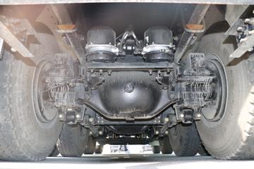 һ����� ��J6P�ؿ� 360���� 8X4 5.6��������ж��(����)ͼƬ