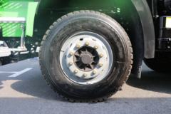 一汽解放 新J6P重卡 360马力 8X4 5.6米渣土自卸车(国六)(CA3310P66K24L1T4E6)