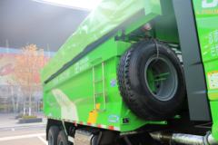 一汽解放 新J6P重卡 360马力 8X4 5.6米渣土自卸车(国六)(CA3310P66K24L1T4E6)