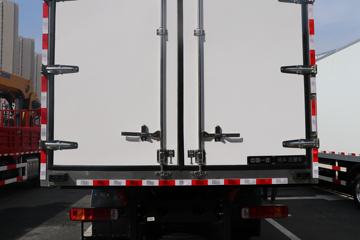 һ����� J6P �ʻݰ� 460���� 8X4 ��س�(CA5320XLCP66K24L7T4E6)ͼƬ