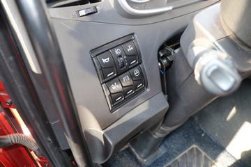 һ����� ��J6P 360���� 8X4 �泵��(CA5310JSQP66K2L6T4E6)ͼƬ