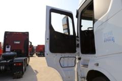 江铃重汽 威龙HV5重卡 460马力 6X4 LNG危险品牵引车(国六)