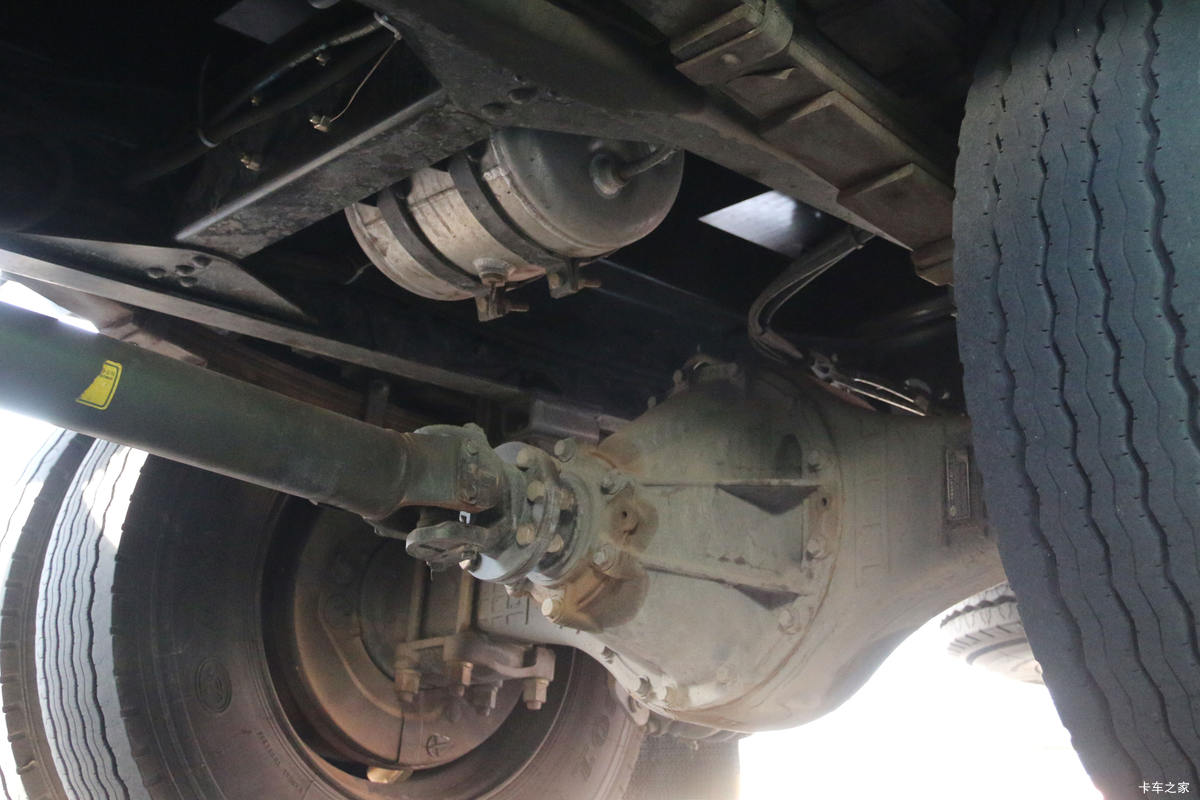  J6L 4X2 18T 7.7Ű봿綯ʽ(CA5180XYKP62L5BEV)218kWh