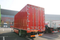 解放 J6L 4X2 18T 7.7米排半纯电动翼开启厢式物流车(CA5180XYKP62L5BEV)218kWh