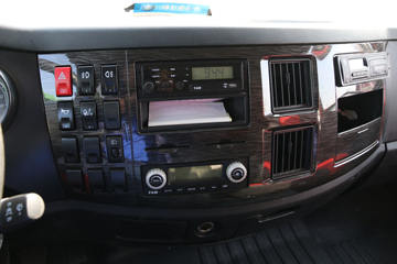 ��� J6L 4X2 18T 7.7���Ű봿�綯��������ʽ������(CA5180XYKP62L5BEV)218kWhͼƬ