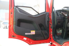 解放 J6L 4X2 18T 7.7米排半纯电动翼开启厢式物流车(CA5180XYKP62L5BEV)218kWh